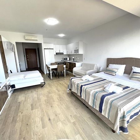 Apartments With Sea And Mountain Views, Portа Batumi Tower Εξωτερικό φωτογραφία