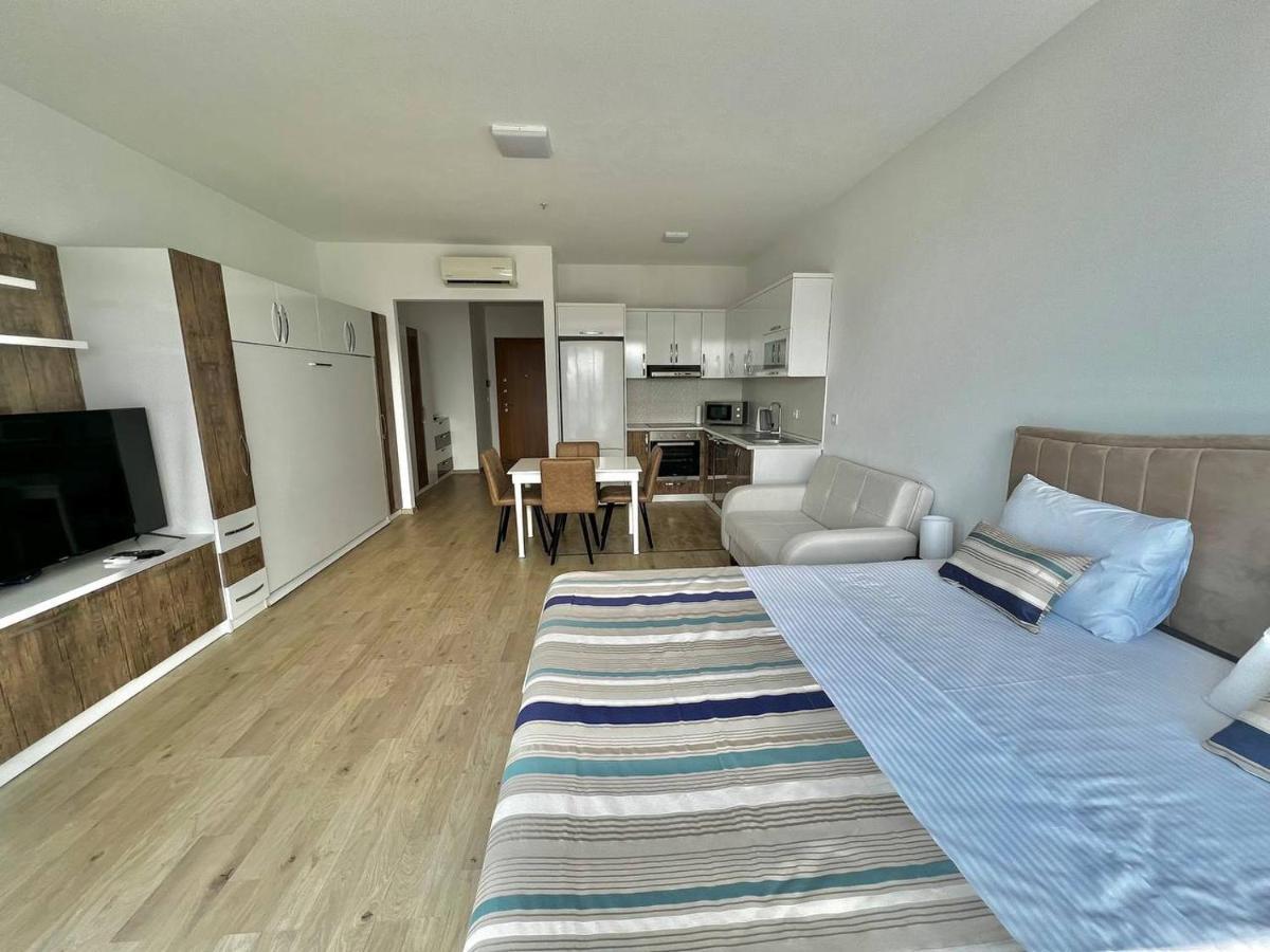 Apartments With Sea And Mountain Views, Portа Batumi Tower Εξωτερικό φωτογραφία