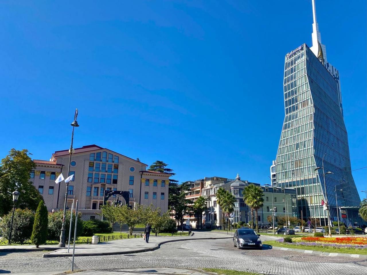 Apartments With Sea And Mountain Views, Portа Batumi Tower Εξωτερικό φωτογραφία